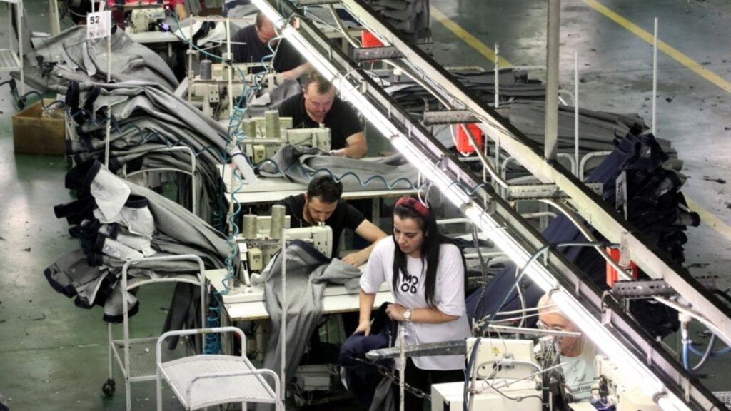 ‘Asgari ücret 28.735 TL’den az olmamalı’