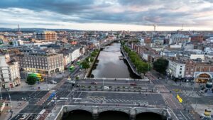 Danimarka, Hollanda veya İsveç değil: Avrupa’nın en huzurlu ülkesi, günde 4 saat çalışıyorlar