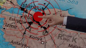 Deprem uzmanından gece yarısı meydana gelen depremle ilgili korkutan uyarı: Bu hazırlık evresi