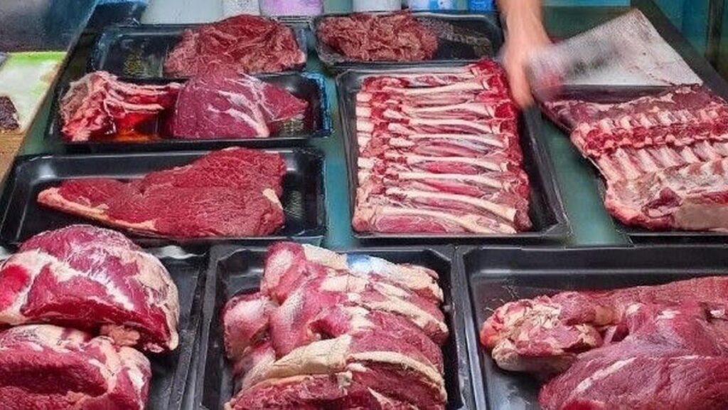 Emekli ve asgari ücretli ete ulaşamıyor, iktidar seyrediyor