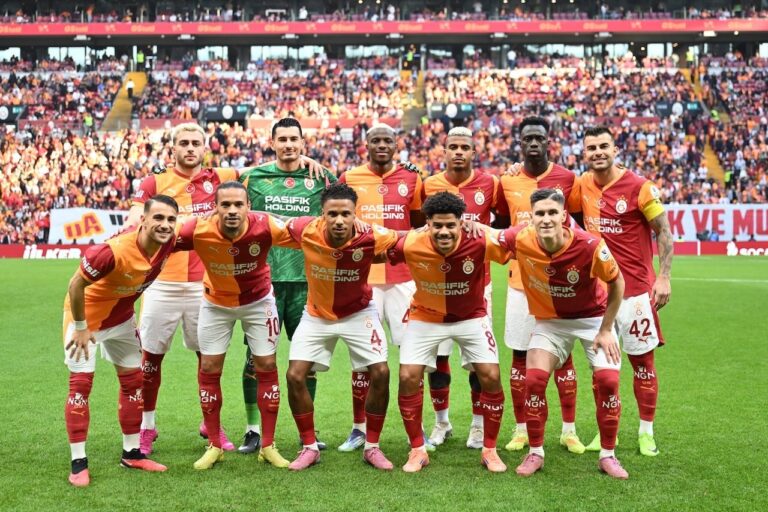 Galatasaray’da Yunus Akgün ameliyat oldu! Kaç hafta yok