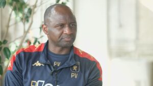 Genoa, Patrick Vieira ile yollarını ayırdı.