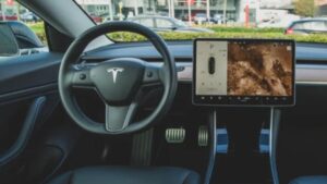 Gizli özellikleri aktif eden araç sahipleri hapı yuttu