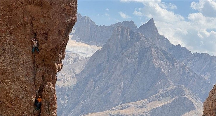 Hakkari’de 8 yeni tırmanış rotası