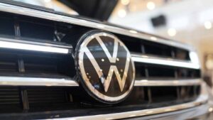 İçi kamyonet gibi ama bir motoru var ki… Ustalar ‘uzak durun’ diyor