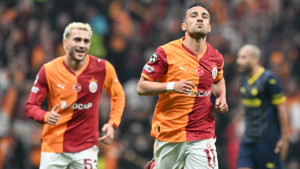 İlk 11’in değişmez ismi Ajax maçı öncesi sakatlandı