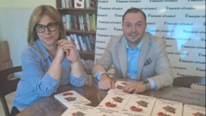 Orta sınıf çökerse demokrasi de düşer