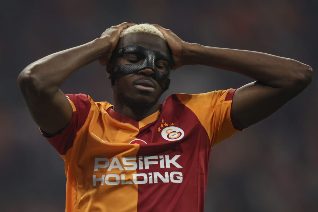Osimhen’den Galatasaray’a kötü haber! Derbiye yetişecek mi?