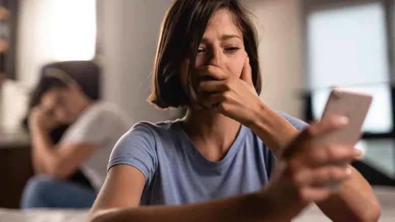 Yüz binlerce aldatma davası incelendi: Eşlerine en fazla ihanet eden 3 burç belli oldu