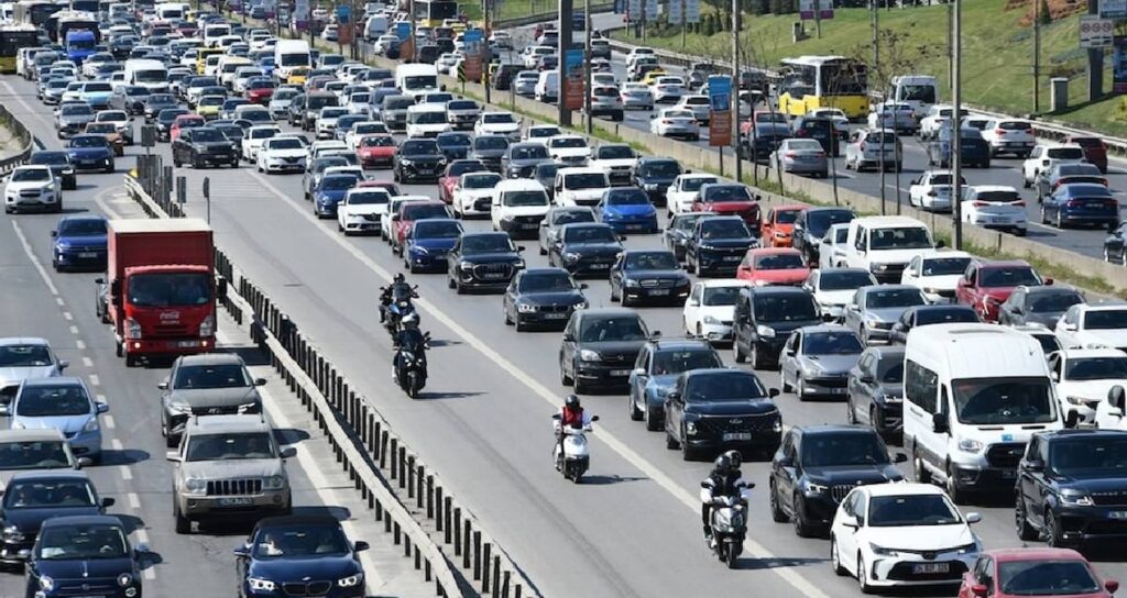 1 Ocak’ta trafik sigortasında kurallar değişiyor: Bazı sürücülere indirim yok