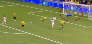 22 yaşındaki kaleci Şampiyonlar Ligi’ne damga vurdu