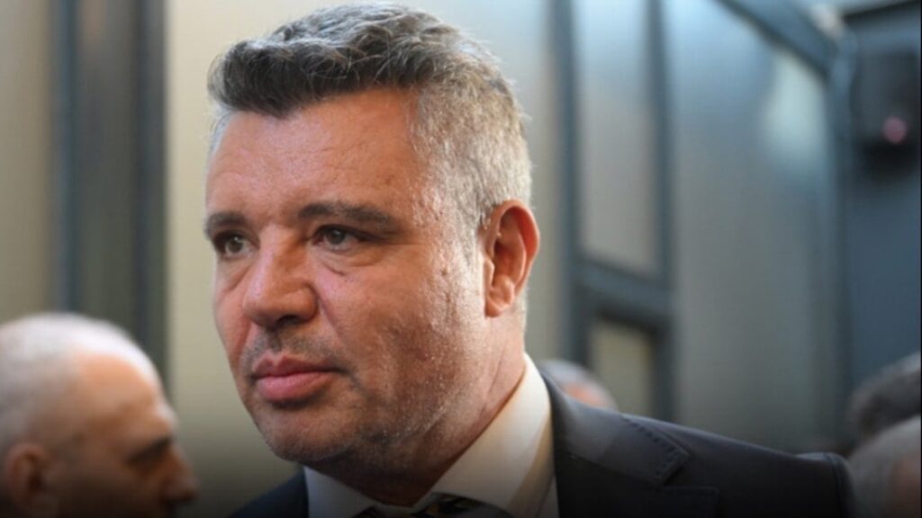 AKP’li isimden Sadettin Saran’a övgü dolu sözler