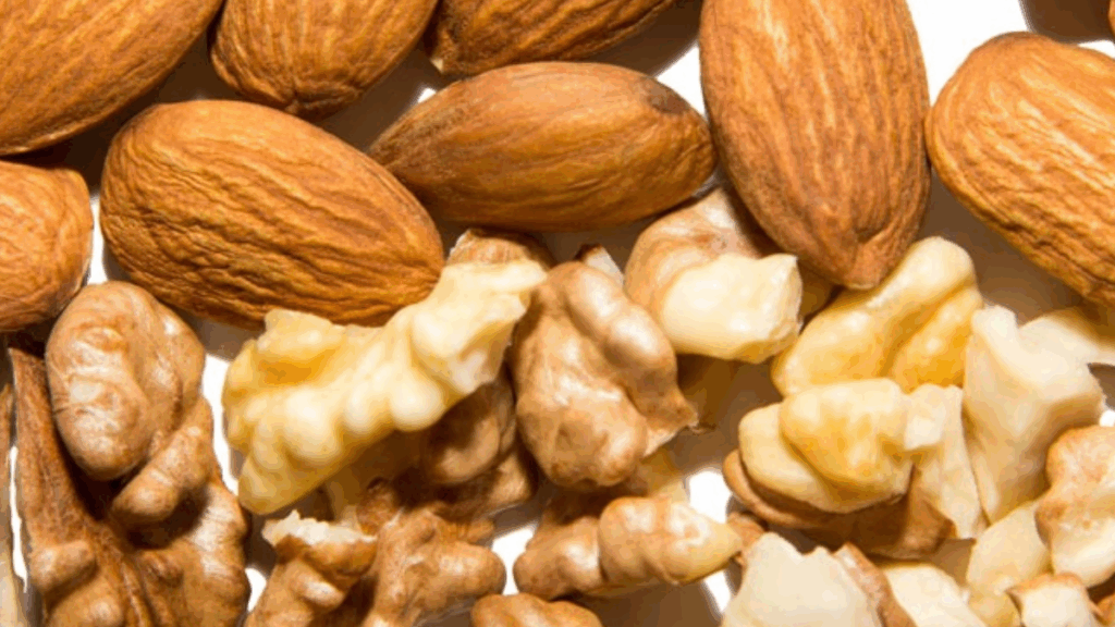 Badem mi yoksa ceviz mi daha sağlıklı? Uzmanlar son noktayı koydu