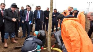 Belediye 2 bin 379 asgari ücreti çalı çırpıya yatırdı