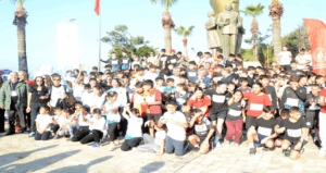 Bodrum’da yüzlerce öğrenci Atatürk için koştu