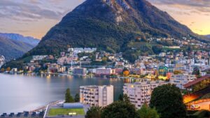 Bu şehir normal para kullanmayı bıraktı! Tek sisteme geçtiler