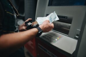 Bugüne kadar ne dediyse çıktı! SGK uzmanı emekli ve memur zammında yeni rakamı açıkladı