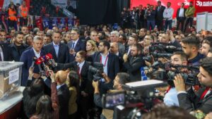 CHP’li Özer: Bu kadroların iktidar yolculuğunda yeni bir aşamaya taşıyacağına inanıyorum