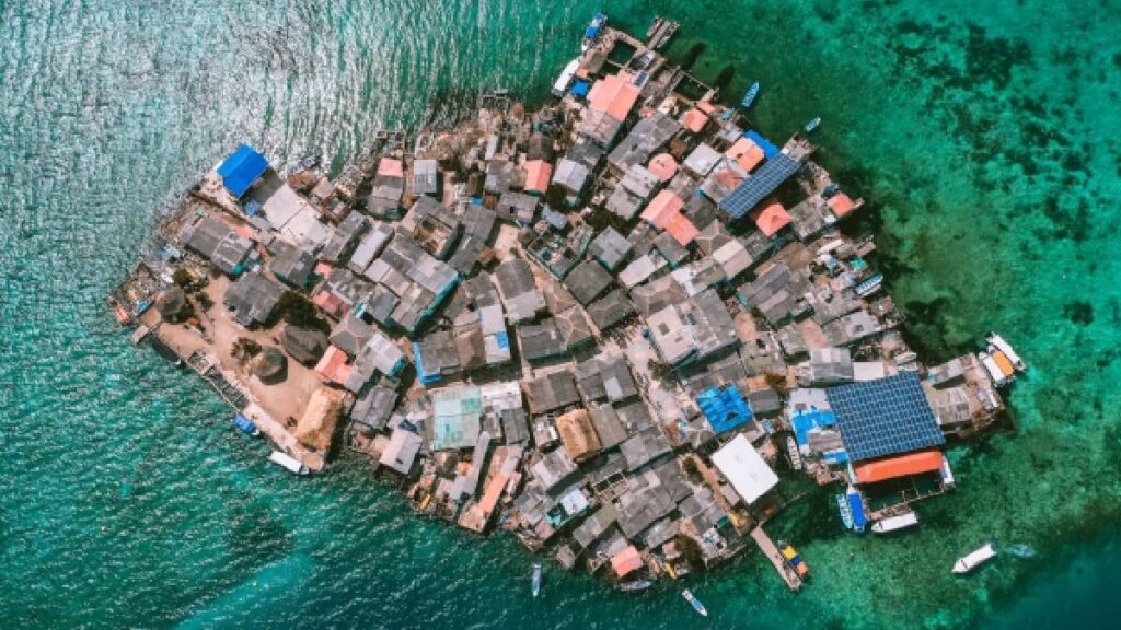 Dünyanın en kalabalık adası seçildi: Ne suç var ne trafik