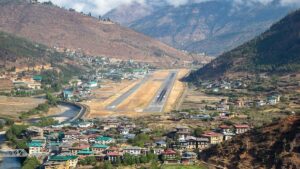 Dünyanın en zor rotası: Sadece 50 pilotun uçuş yetkisi var