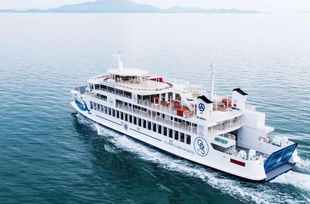 Dünyanın ilk otonom yolcu feribotu seferlere başladı! Tam 66 metre uzunluğunda