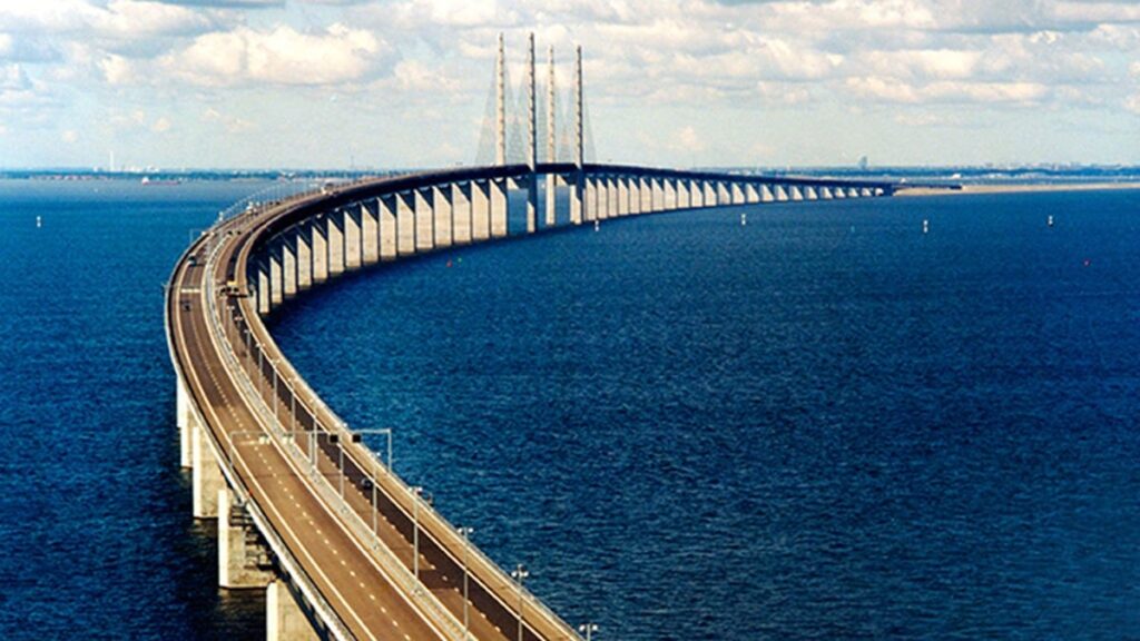 İki ülkeyi birbirine bağlayan 193 milyar TL’lik köprü: Geçiş bedeli 2.900 TL