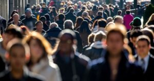 İktidar gençlerin umudunu tüketiyor