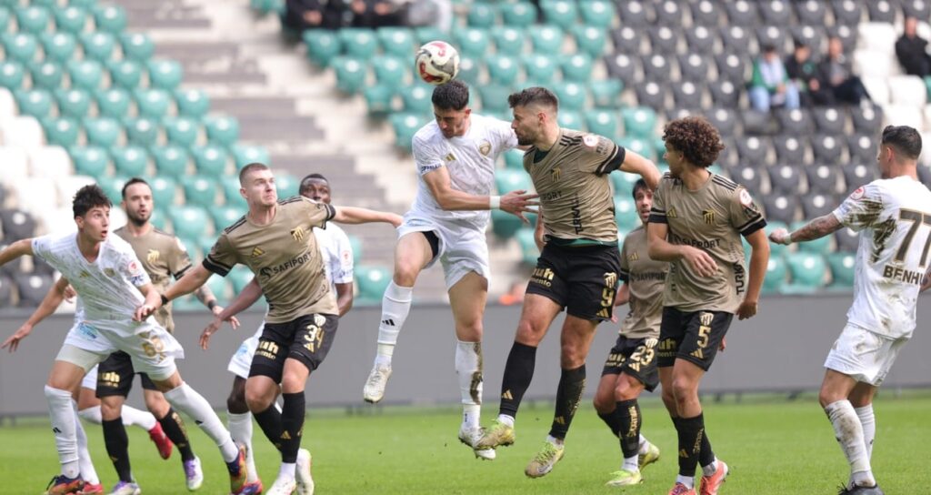 Kocaelispor evinde Erzurumspor FK’yi mağlup etti