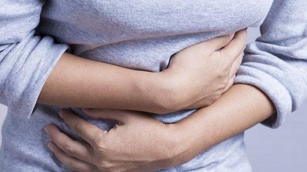 Mide yanmasını ilaçsız geçiren doğal yöntemler: Bir yudumu bile etki ediyor