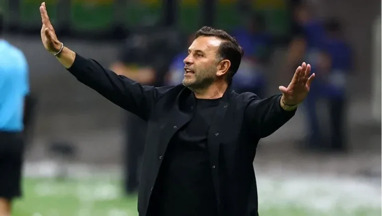 Okan Buruk’tan kritik karar! Derbide sağ bek o isme emanet