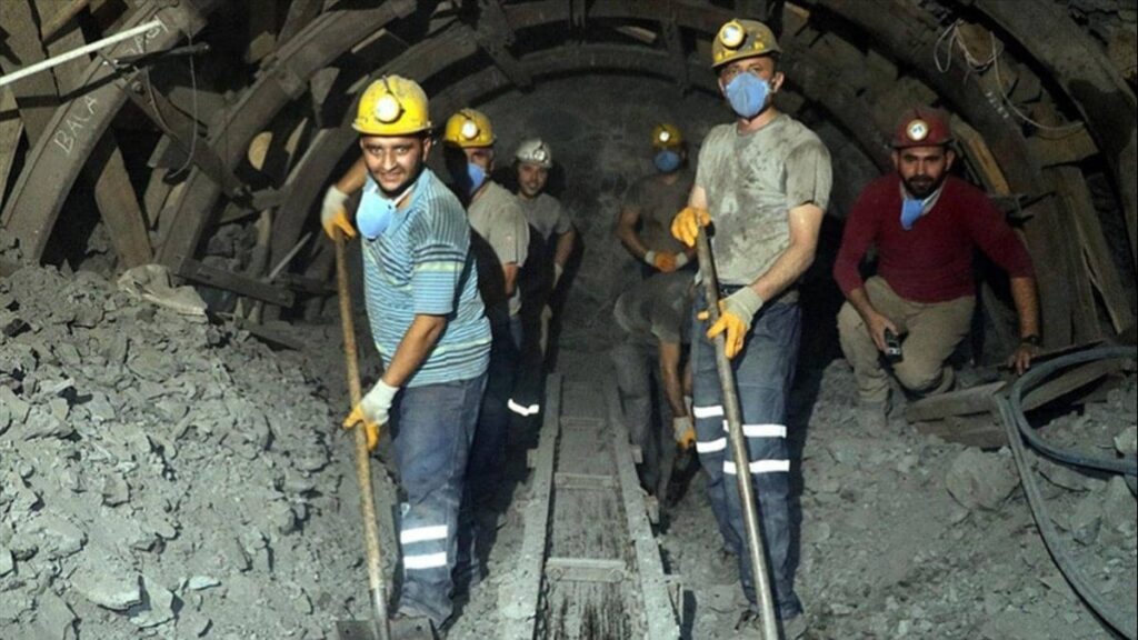 Ölüm madenine kulak tıkamışlar