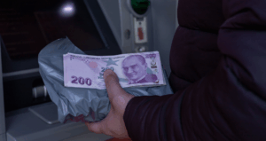 Perşembe günü başlıyor: ATM’ye kartını takan bu yazıyla karşılaşacak