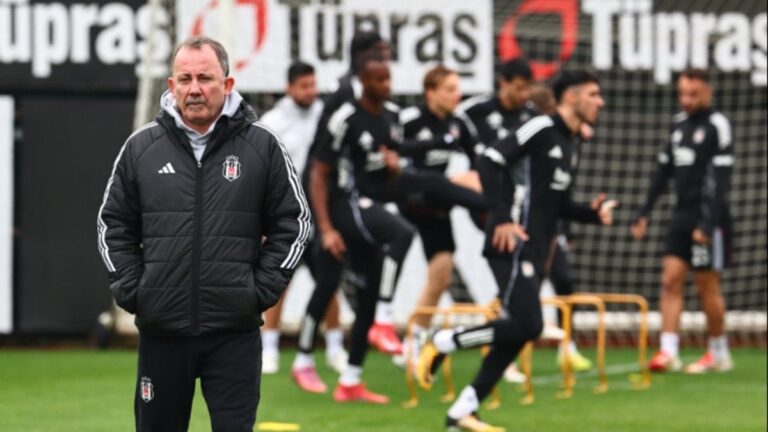 Sergen Yalçın yıldız ismin biletini kesti! 5.5 milyona transfer olmuştu