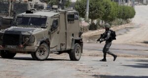 Suriye’de gerilim tırmanıyor: İsrail ordusu köylere baskın düzenledi