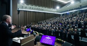 Talimat Erdoğan’dan, AKP’nin medya stratejisi değişti: O isimler artık ekran da olmayacak