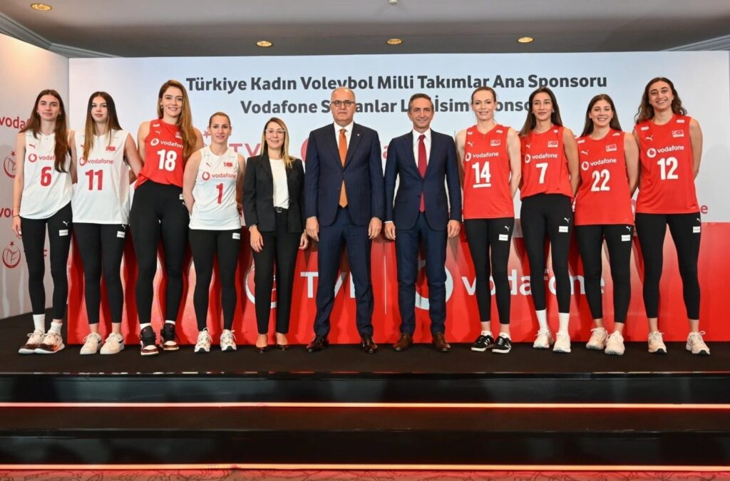 Türkiye Voleybol Federasyonu’na iki ödül birden