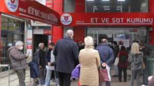 Üretici iflas ederken vatandaş et yiyemiyor