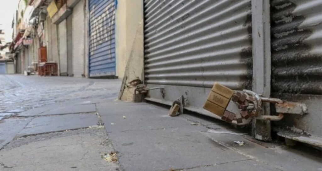 Yılın 11 ayında her gün 312 esnaf kepenk kapattı